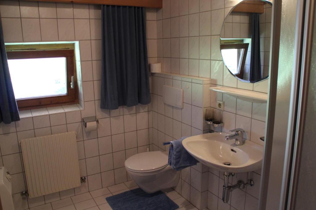 Koupelna v ubytování Haus Thaler