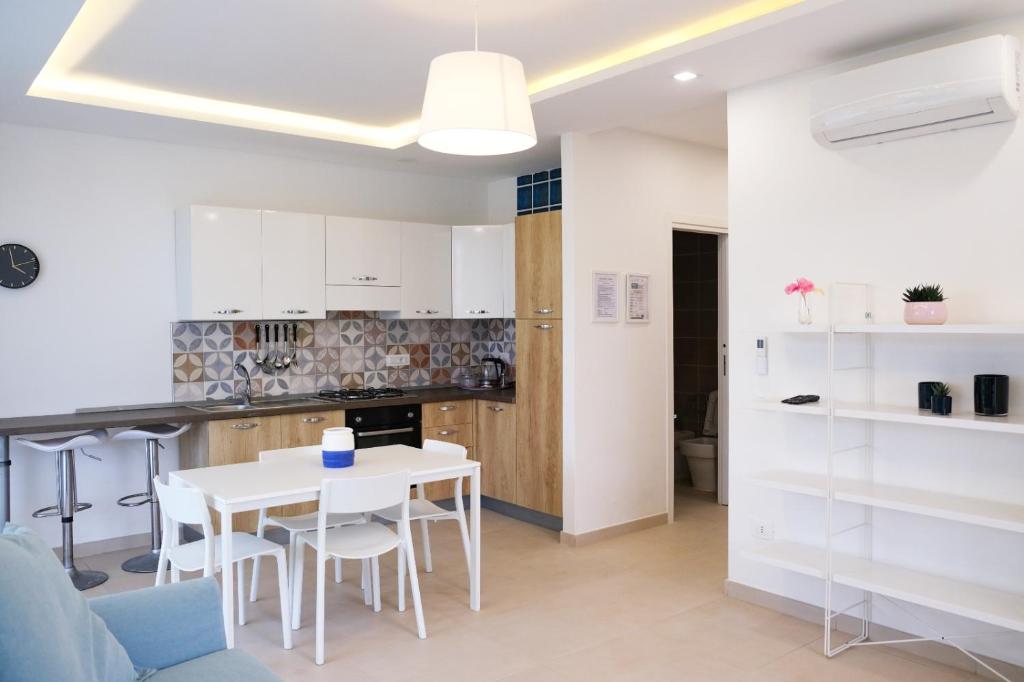 Kuchyňa alebo kuchynka v ubytovaní Residence Chanel