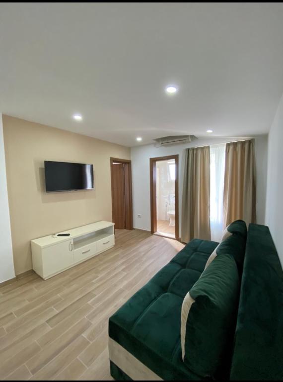 TV a/nebo společenská místnost v ubytování Heaven Home