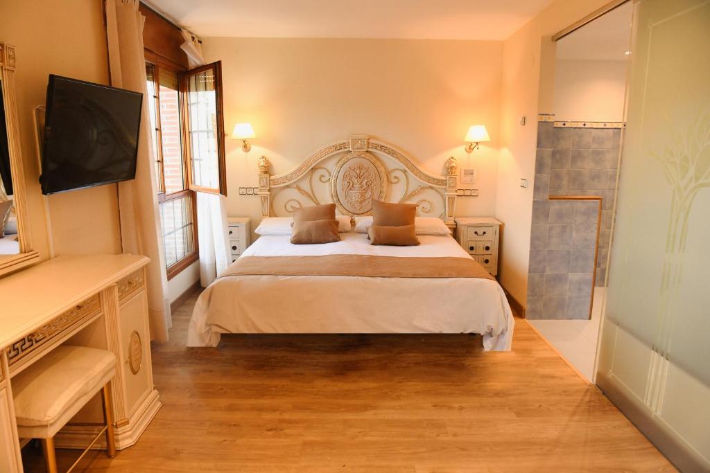 Hotel Rural Villa de Vinuesa - Reina Suite Con Baño De Spa