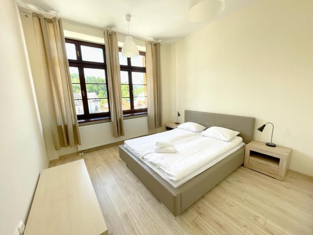 Apartamenty w Rynku - Two-Bedroom Apartment