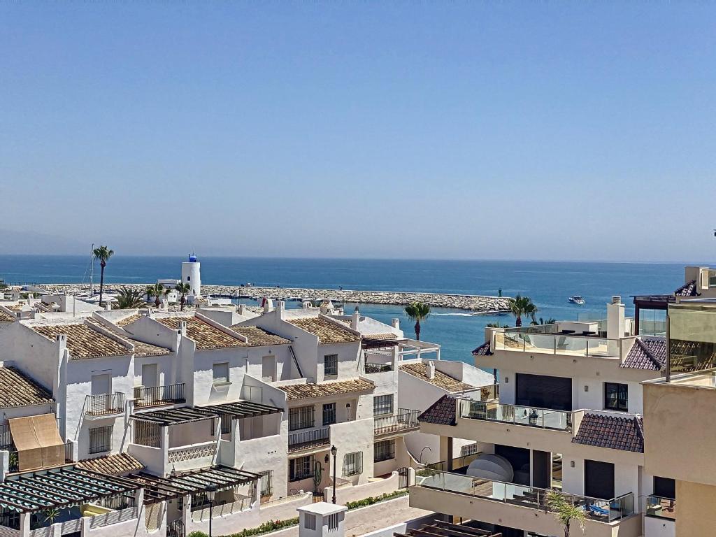 A general sea view or a sea view taken from Az apartmant