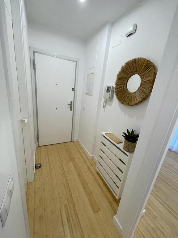 Fotografie z fotogalerie ubytování Denia, apartamento a estrenar con jardín privado, piscina y vistas al mar v destinaci Denia