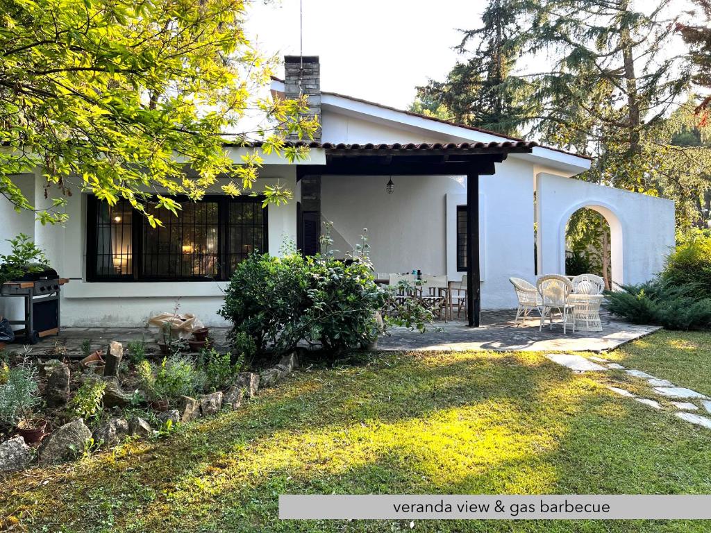 Zahrada ubytování Villa Niovi by halu! Sani Villas