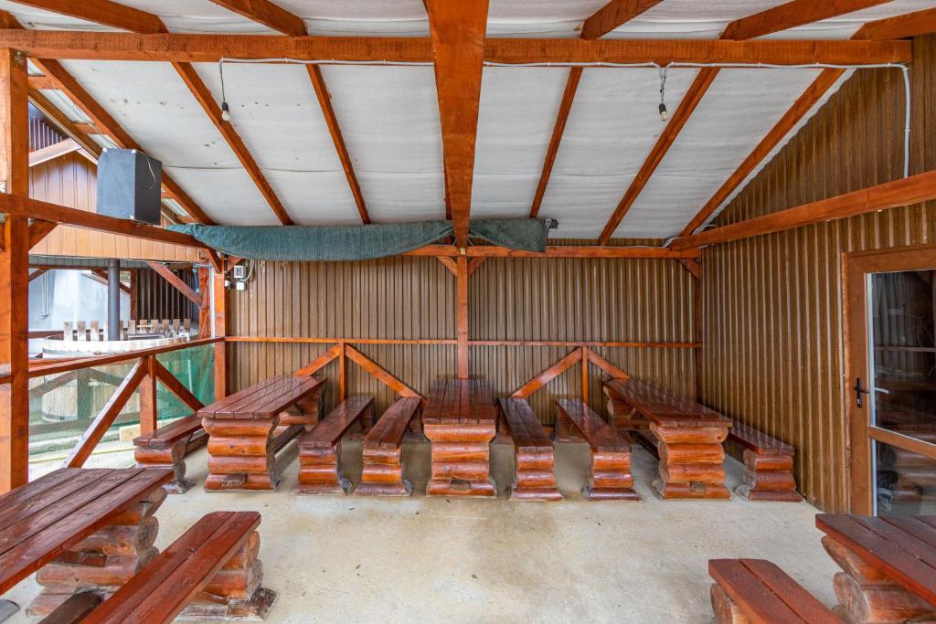Fotografie z fotogalerie ubytování Dallas v destinaci Solotvina