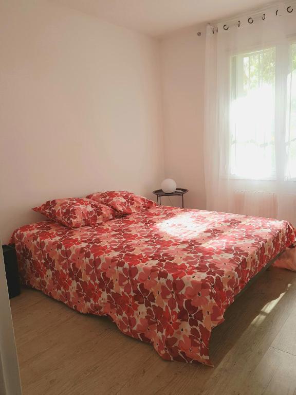 Fotografia z galérie ubytovania CHEZ CHRYSTEL ET PIERRE appartement au calme à 10mn de la mer, place de parking privée dans la résidence v destinácii Béziers