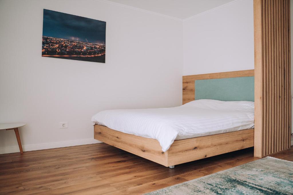 GOLD Suites - Studio Apartment