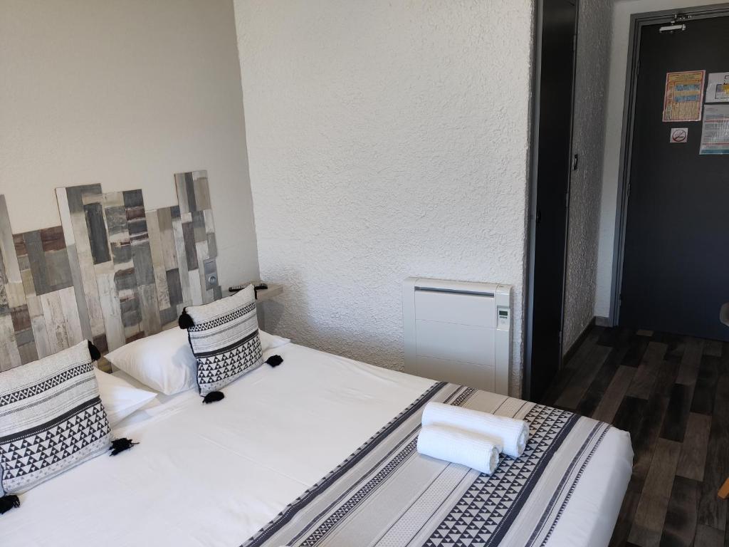 Hotel Les Voyageurs - Vogüé - Double Room