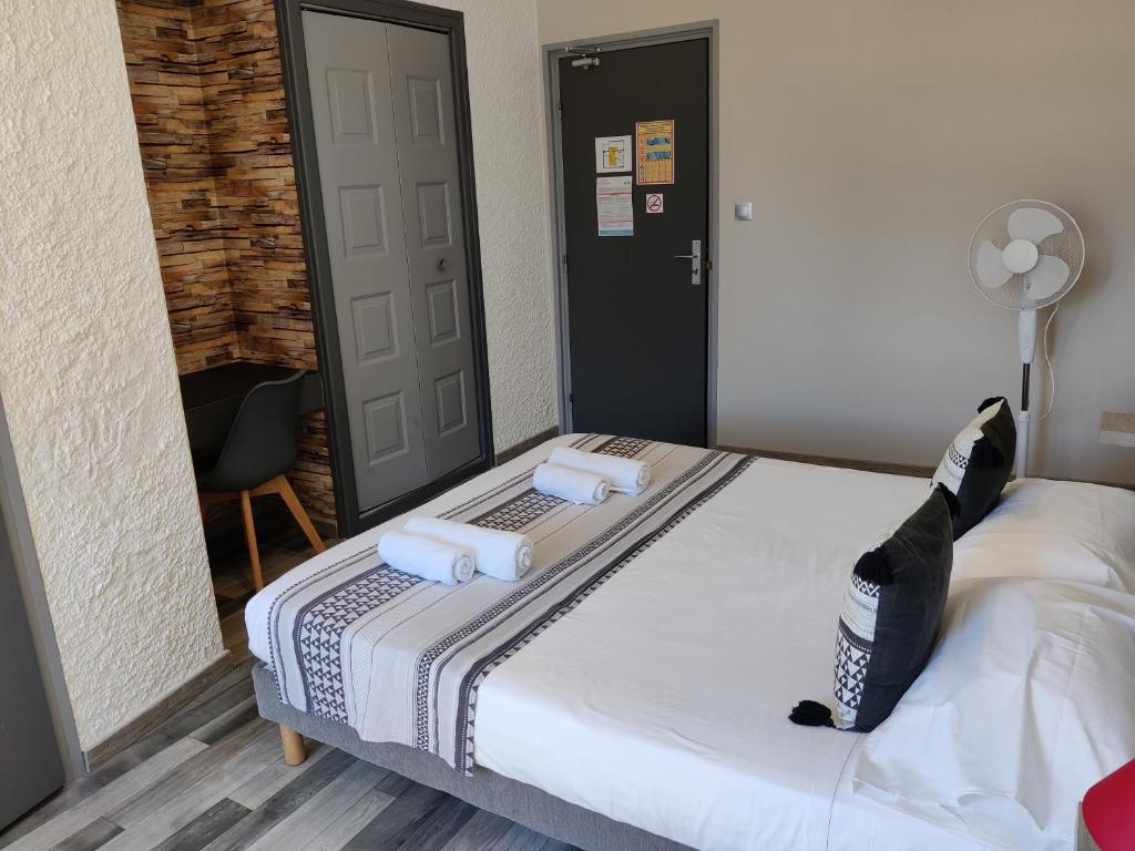 Hotel Les Voyageurs - Vogüé - Double Room