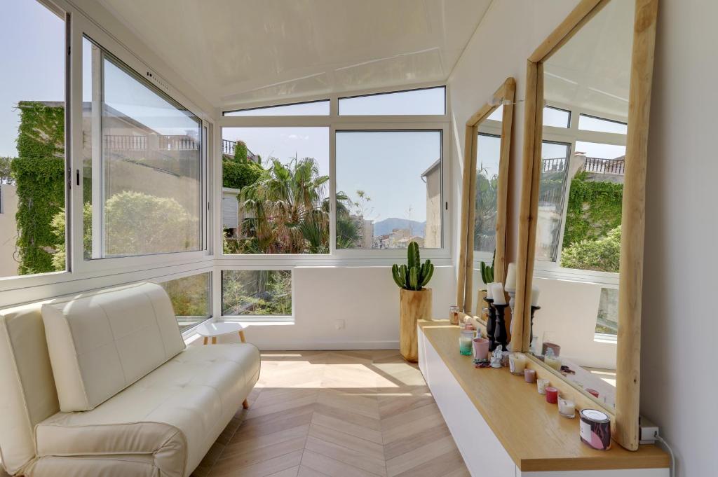 Fotografia z galérie ubytovania "Sunset" Loft vue imprenable et expérience inoubliable à Marseille by Weekome v destinácii Marseille