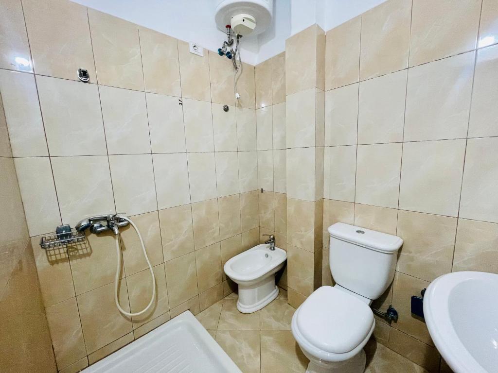 LUNGOMARE STUDIO APARTMENT - Image 8