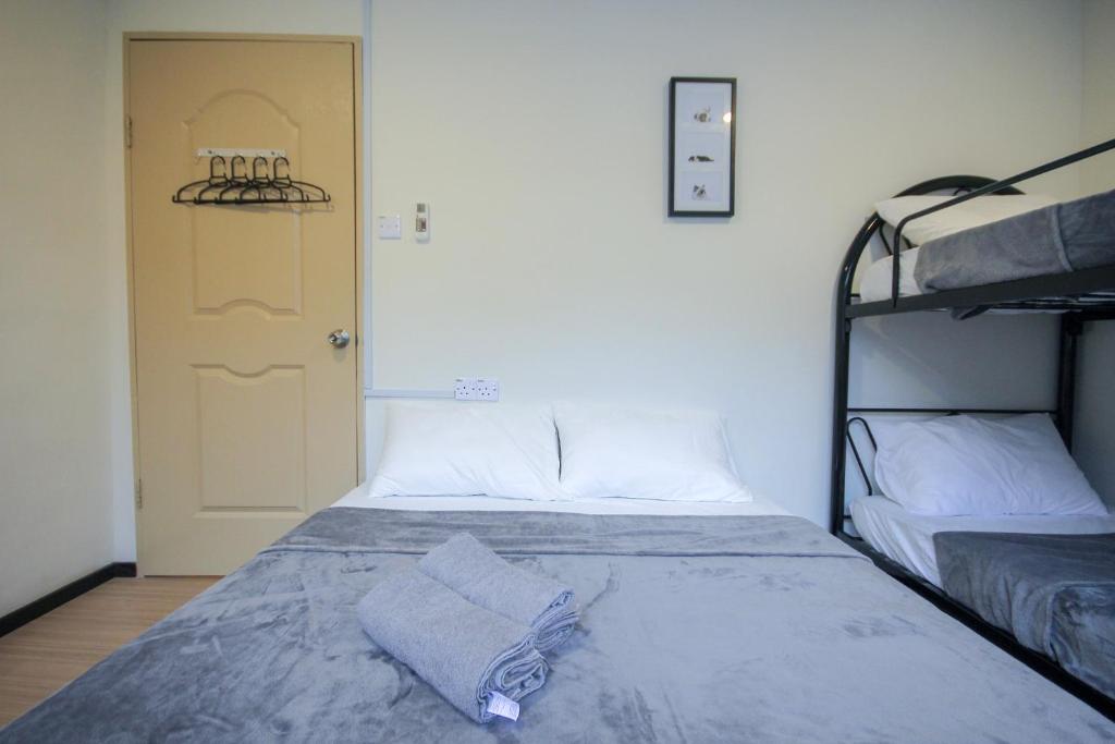 Little Houses - Deluxe Quadruple Room