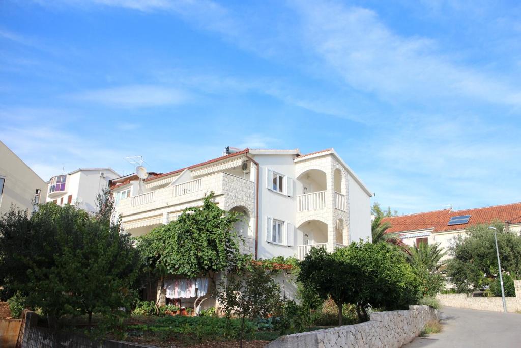 Budova, kde se apartmán nachází