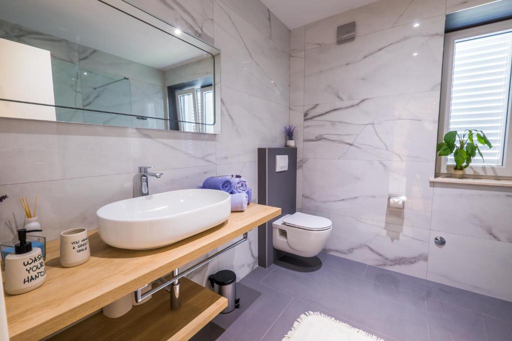 Kúpeľňa v ubytovaní Dubrovnik airport - Moonlight rooms