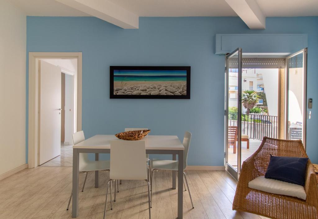Fotografia z galérie ubytovania Appartamento sul mare v destinácii Marina di Ragusa
