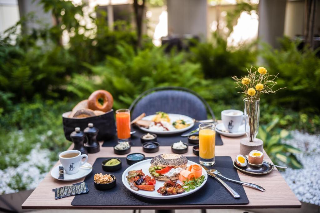 MOOONS Vienna - Resim 23