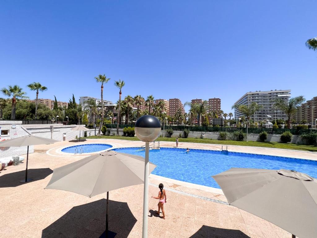 Bazén v ubytování Apartamento Deluxe Jardín nebo v jeho okolí