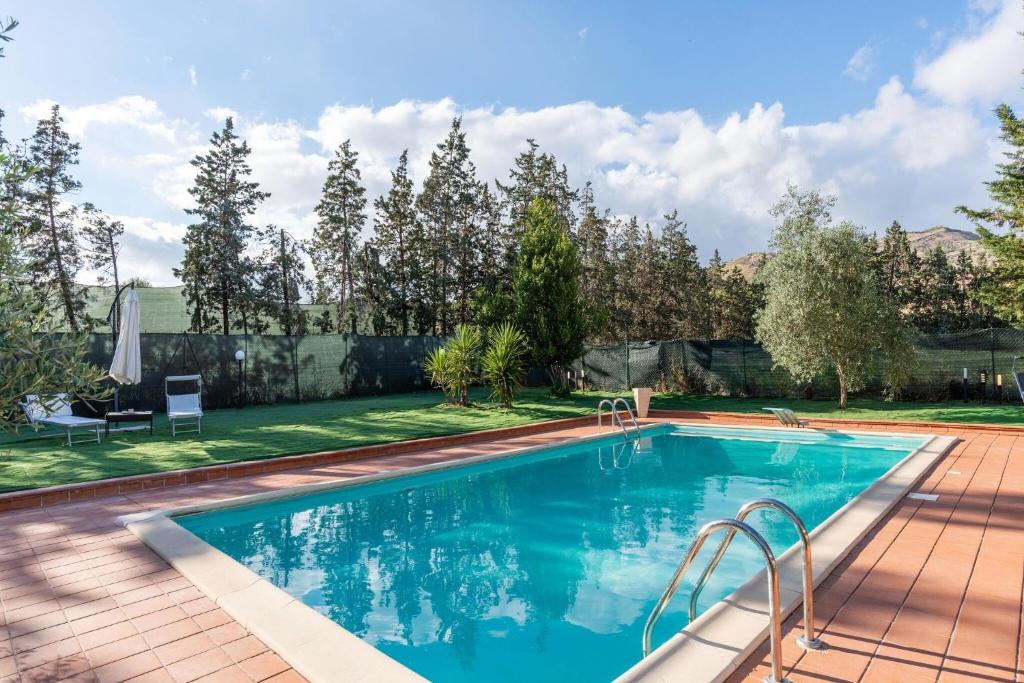 Villa zagara, tipical luxury Sicilian residence - Housity