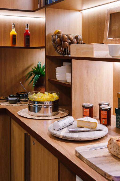 Hotel Des Remparts Perrache - Resim 15