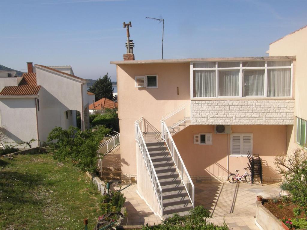 Apartments Kure