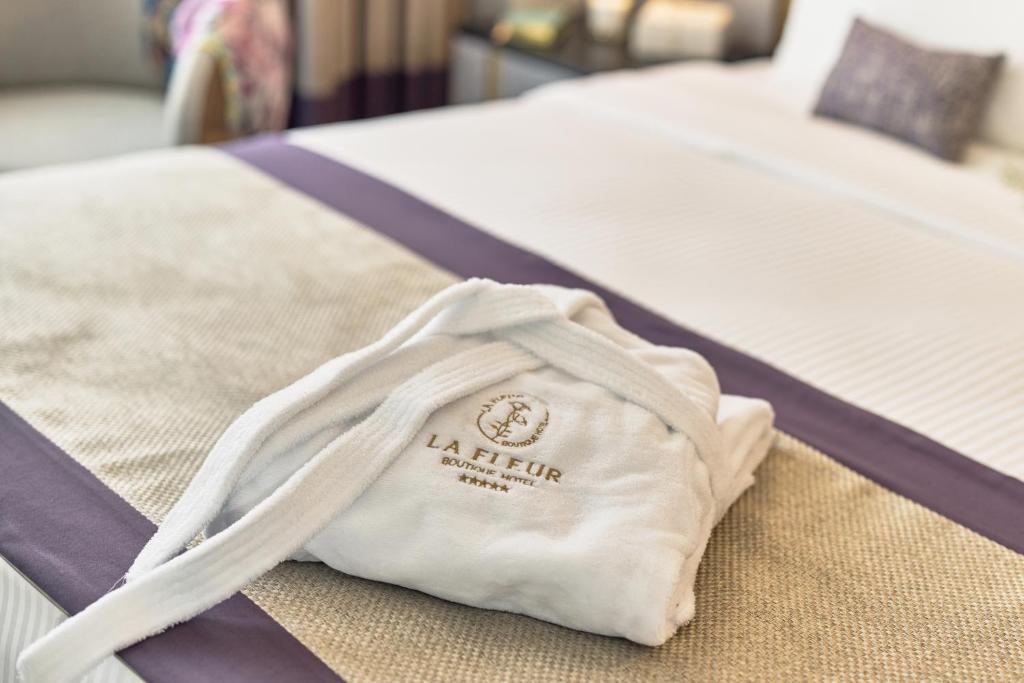 La Fleur Boutique Hotel - 7