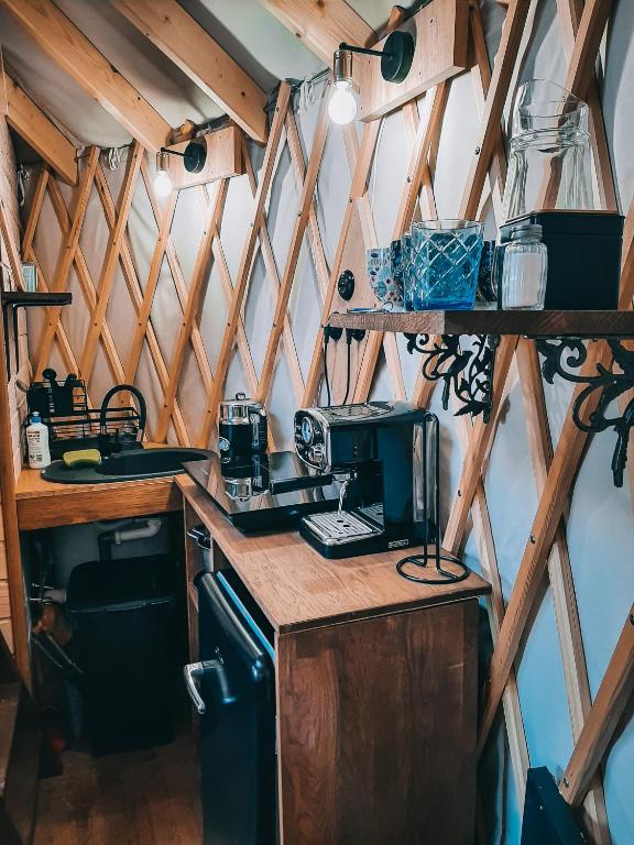 Jurty z widokiem, prywatna balia- DZIKOLAS GLAMPING - Tent