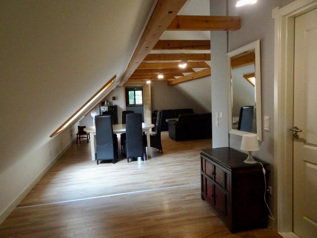 TV a/nebo společenská místnost v ubytování Ferienhaus Blommers