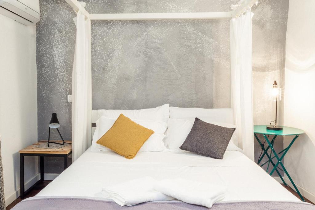 Postel nebo postele na pokoji v ubytování Incanto b&b