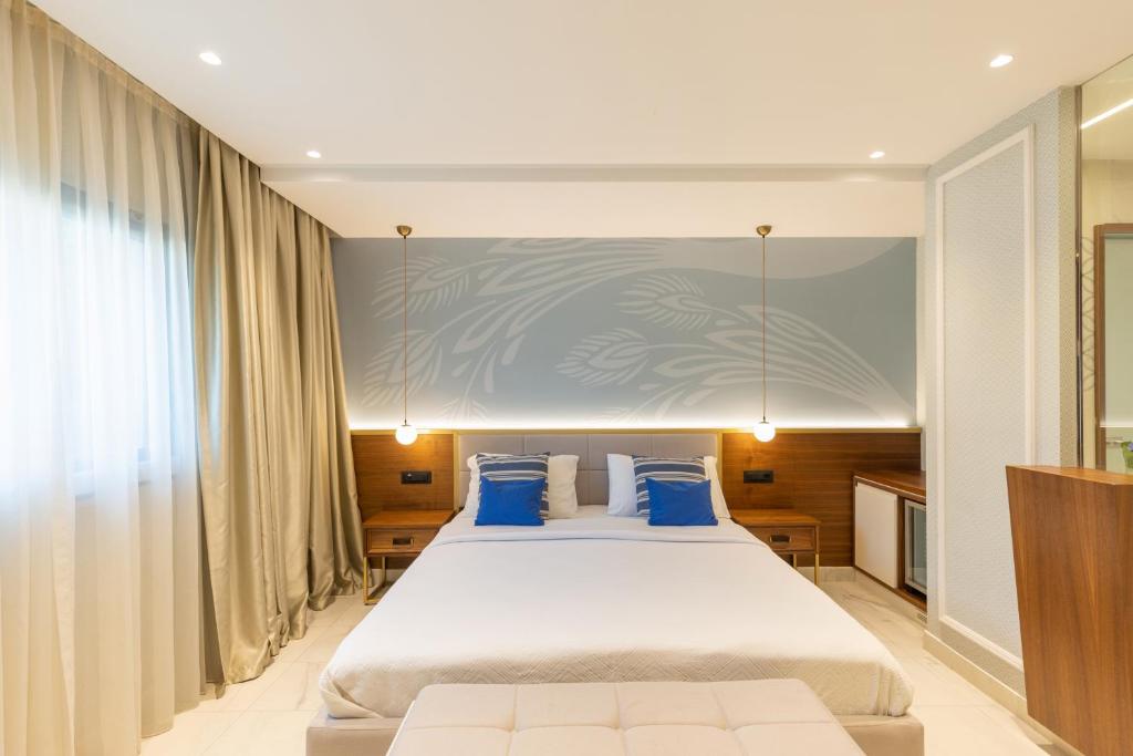 HUMA Kotor Bay Hotel and Villas - 2