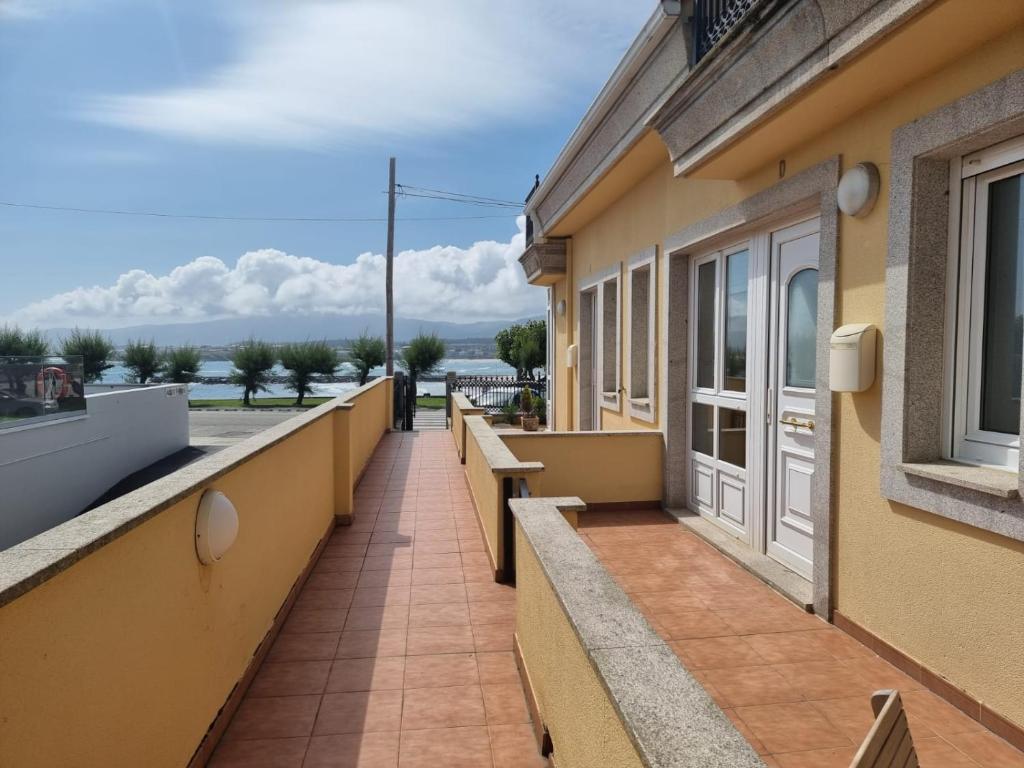 Balkón nebo terasa v ubytování Apartamento en Playa Rapadoira