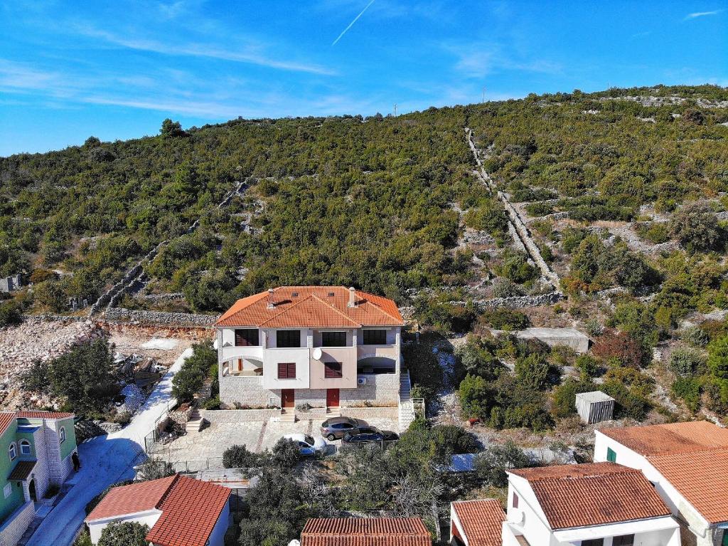 Gallery image of Apartments Val in Vinišće