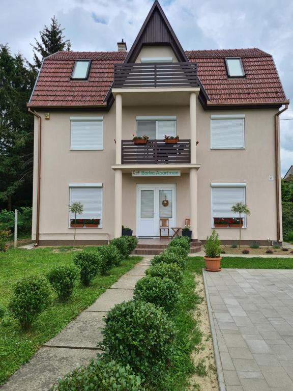 Budova, kde se apartmán nachází