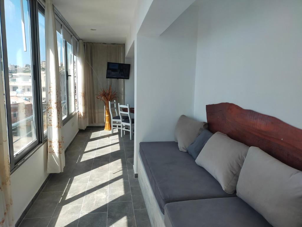 RAINBOW HOUSE APARTMENT SARANDA - Image 5