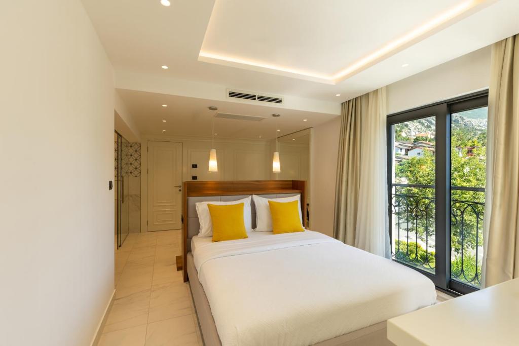 HUMA Kotor Bay Hotel and Villas - Suite Met Uitzicht Op Zee
