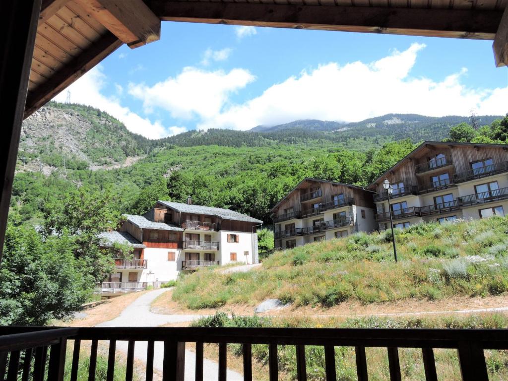 Výhľad na hory alebo výhľad na hory priamo z apartmánu