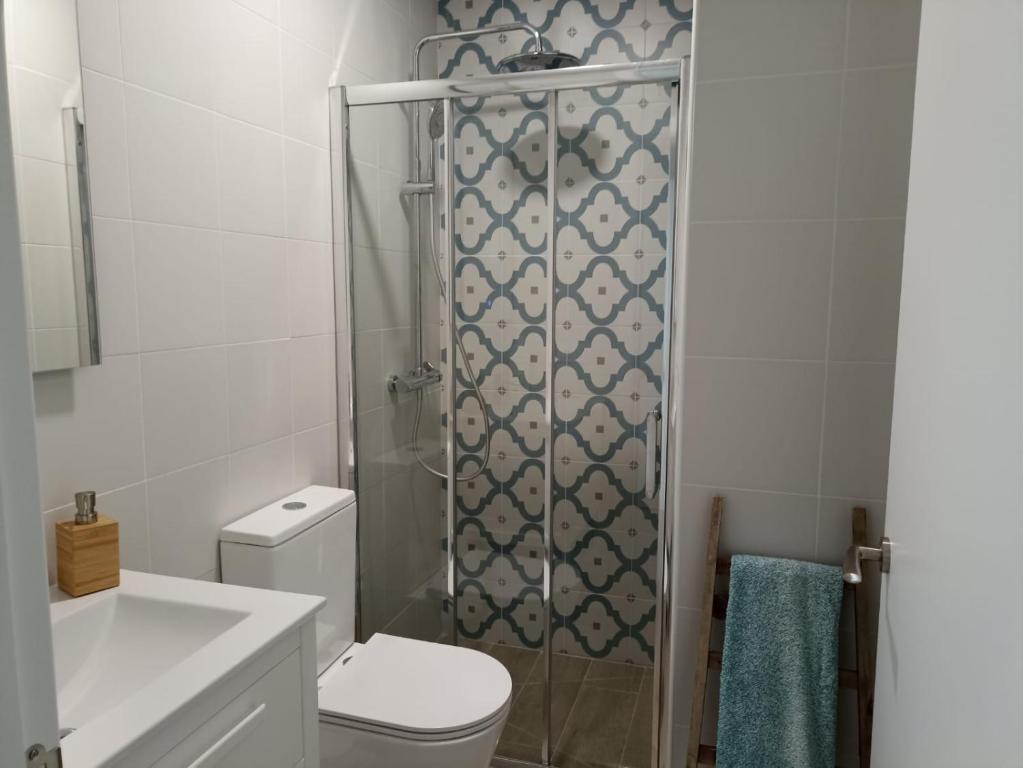 A bathroom at Mirador de Trafalgar Conil
