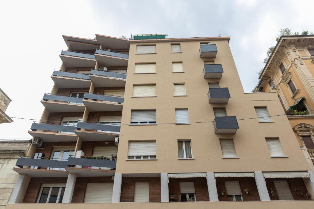 Budynek, w którym mieści się apartament
