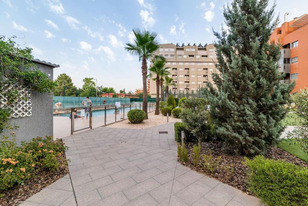 Moderno apartamento con Piscina y Parking - Appartement D'une Chambre
