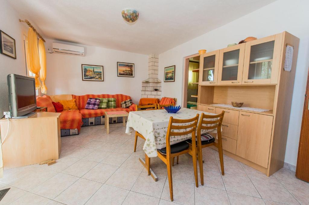 Fotografie z fotogalerie ubytování Apartments Jadranka v destinaci Ražanj