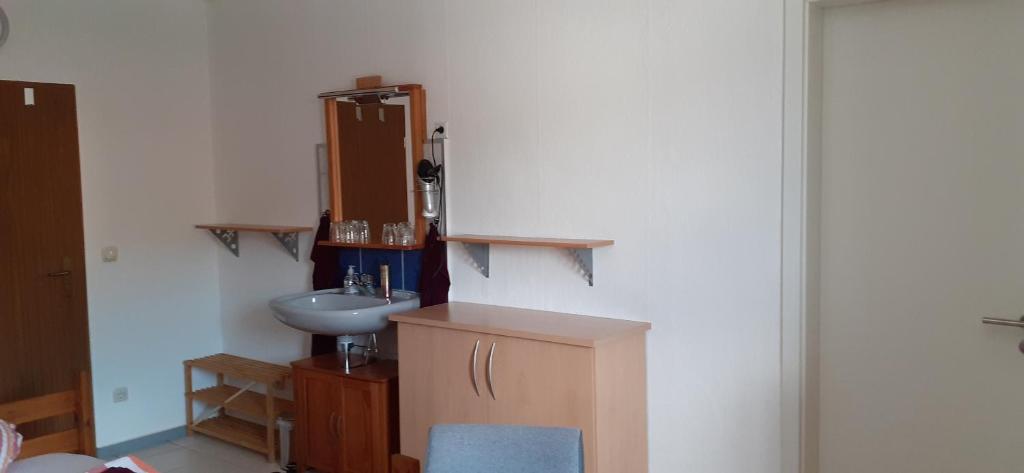 Einladene Fremdenzimmer mit Außengastronomie - Habitación Doble