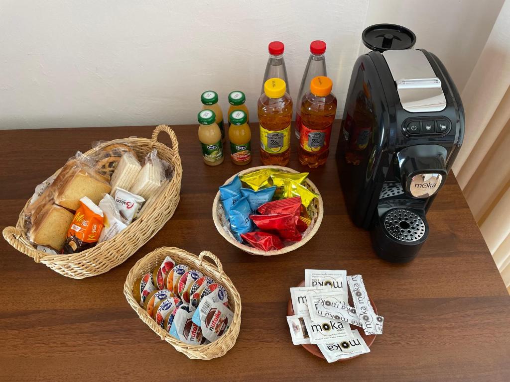 Jedlo v ubytovaní bed & breakfast alebo blízkom okolí