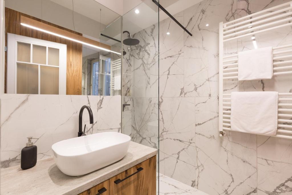 Kúpeľňa v ubytovaní Luxury Presidential Suite in The Absolute Center