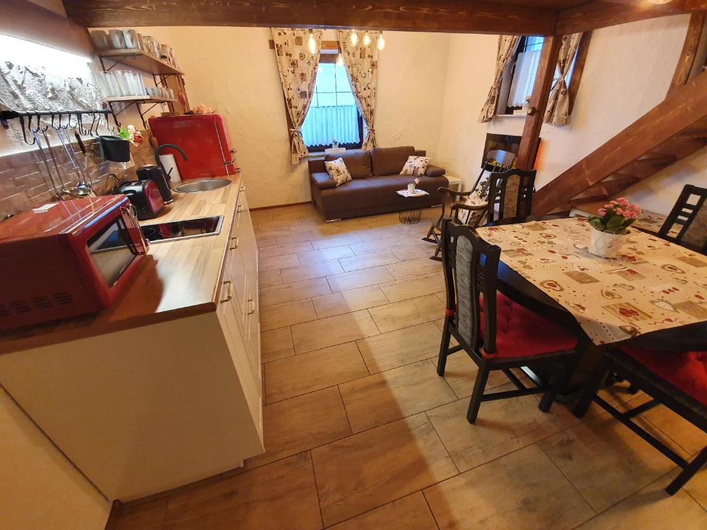 Kuchyň nebo kuchyňský kout v ubytování Studio Srce