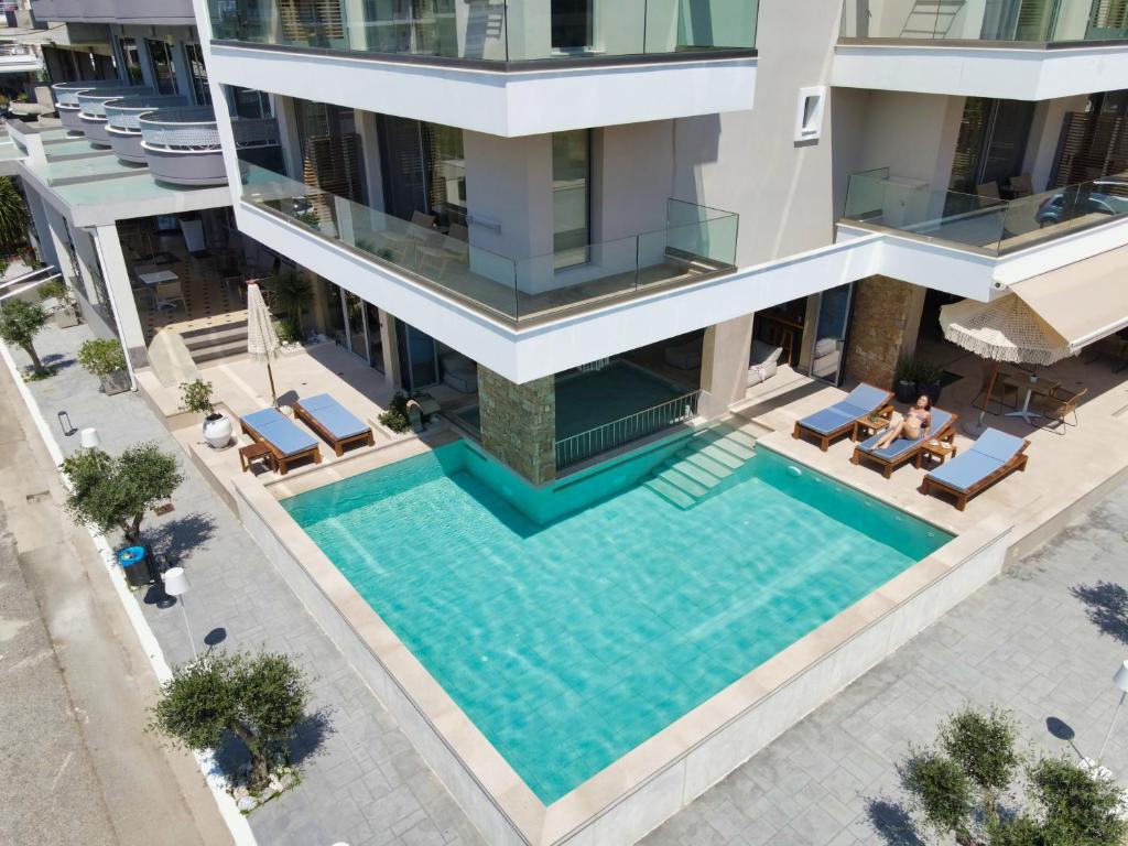 Bazén v ubytování Hotel Evilion Sea And Sun nebo v jeho okolí
