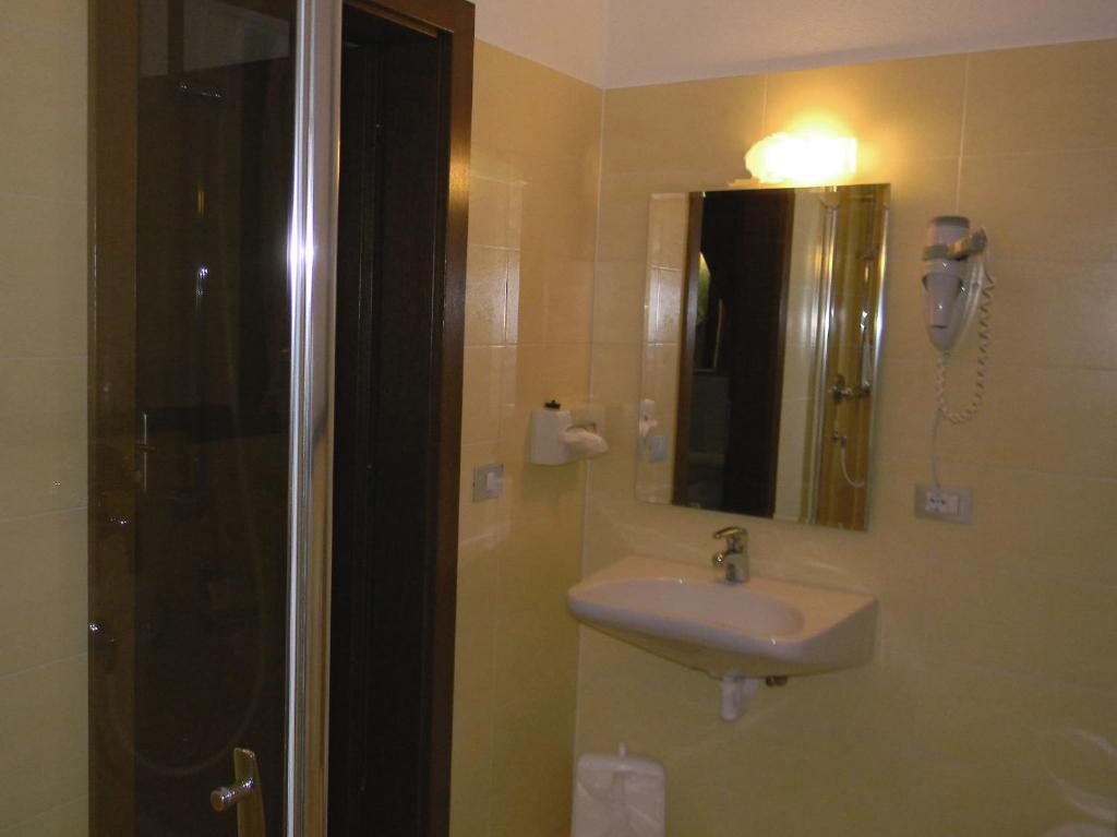Koupelna v ubytování Hotel Bologna