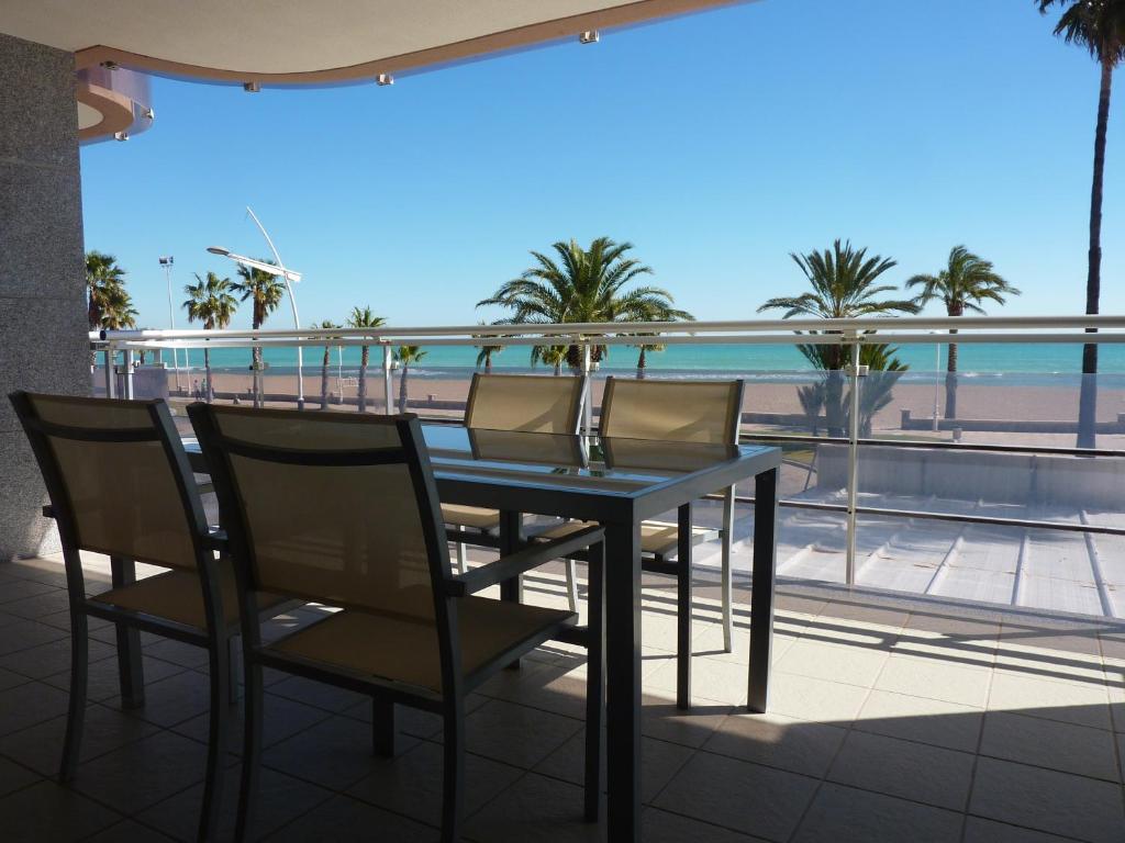 Apartamentos Deluxe Peñíscola, Peñíscola – Updated 2022 Prices
