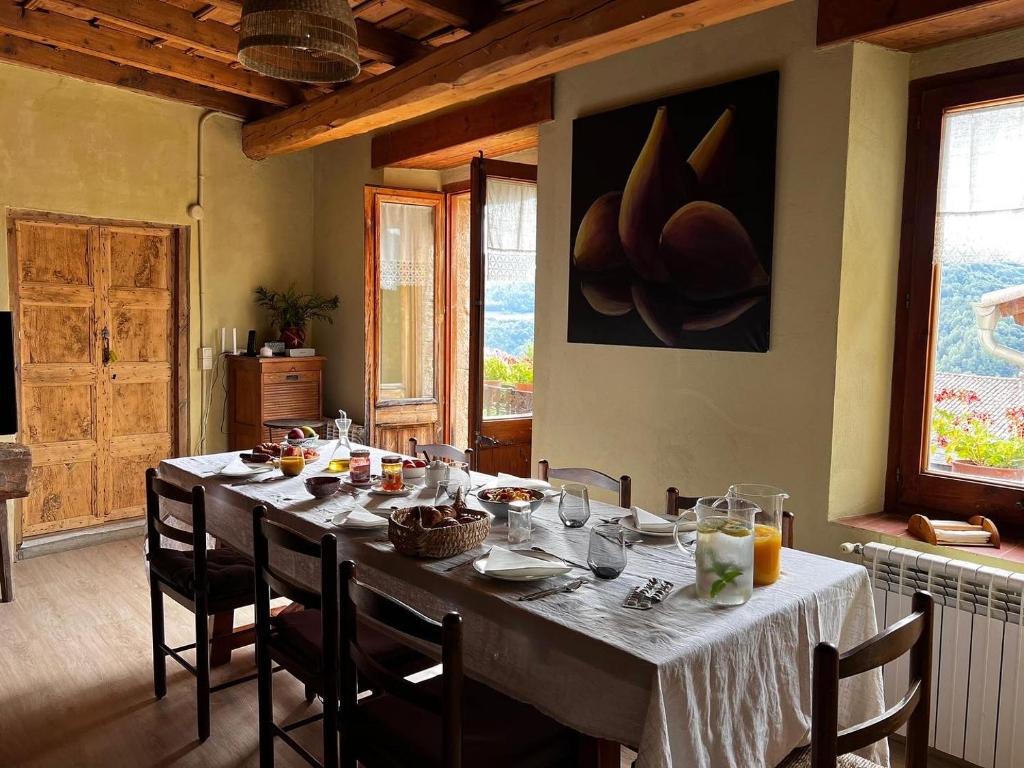 Fotografie z fotogalerie ubytování Casa Tapiolas Rectoría v destinaci Molló