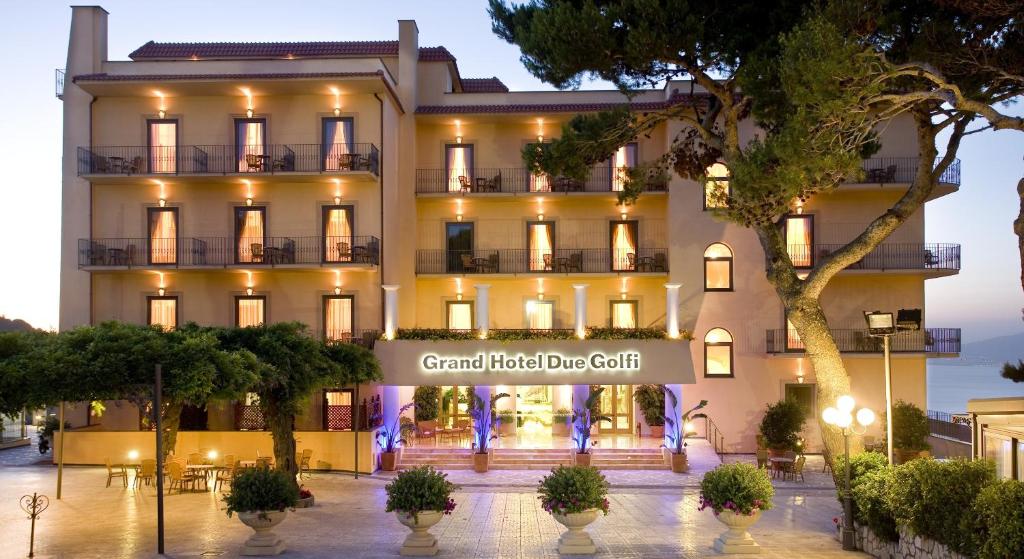 Due Golfi Grand Hotel, SantʼAgata sui Due Golfi – Prezzi aggiornati per il  2023