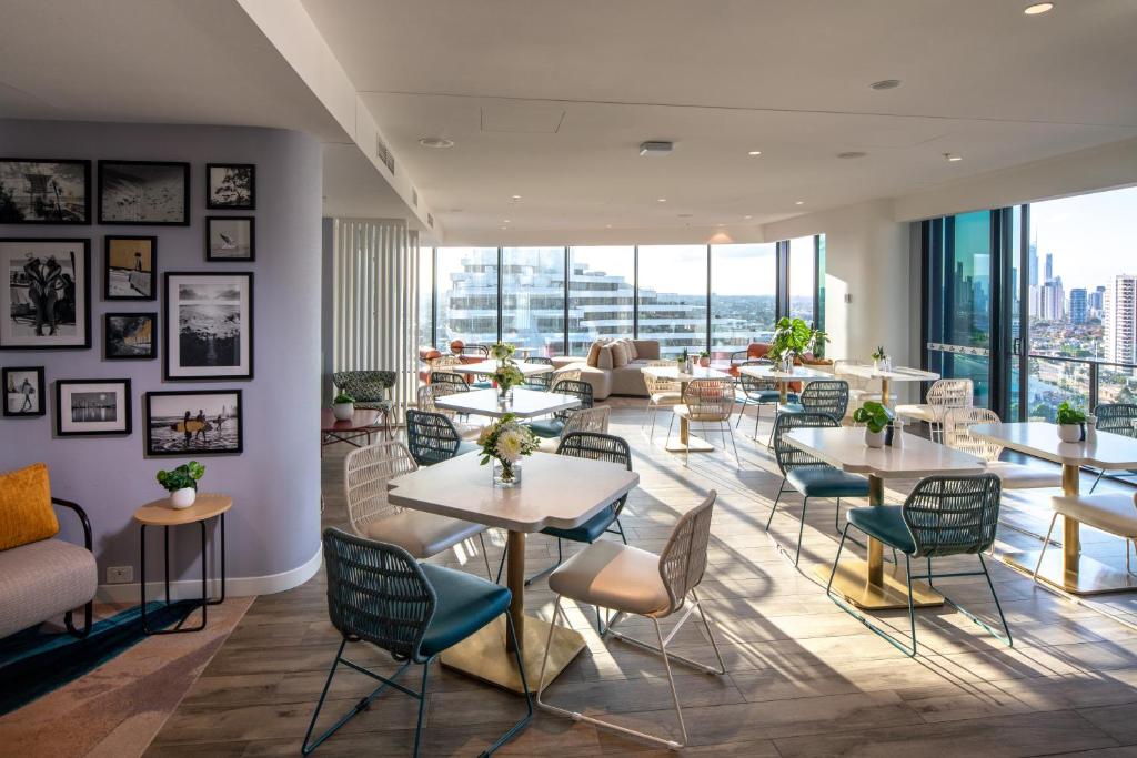 Dorsett Gold Coast - Resim 13