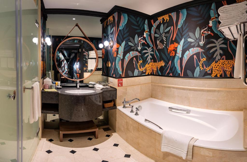 Hualien Farglory Hotel - Lohas Theme Room